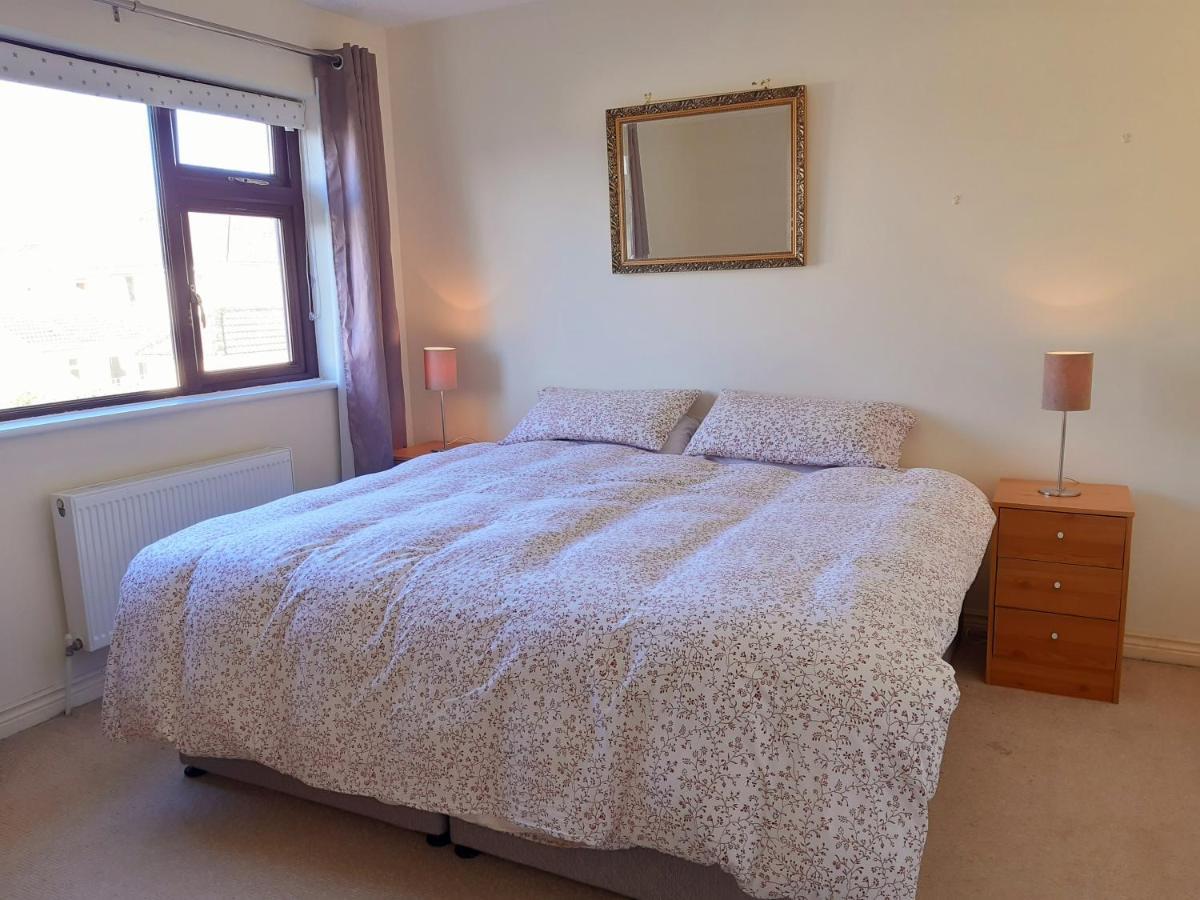 Budget Accommodation - Knocknacarra, กัลเวย์ ภายนอก รูปภาพ